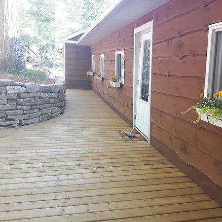 Red Lodge Resort Little Current Exterior foto